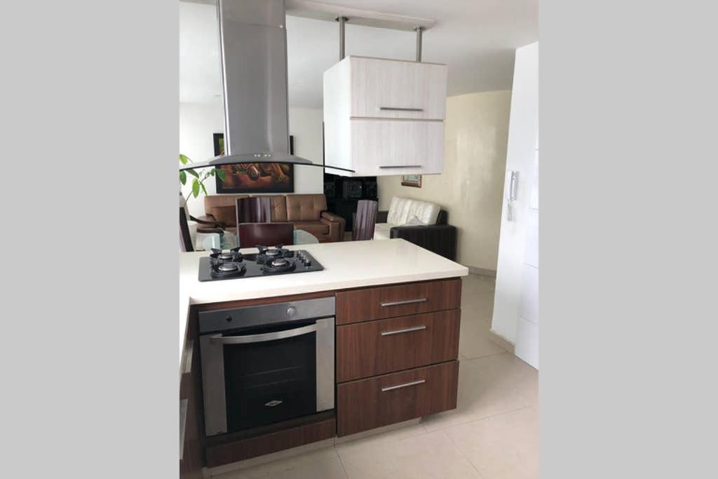 Apartamento Amoblado Con Excelente Ubicacion Pereira Ngoại thất bức ảnh