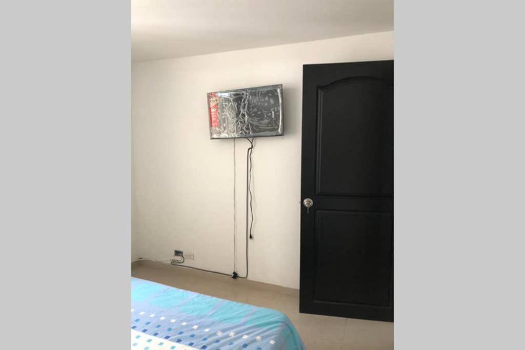 Apartamento Amoblado Con Excelente Ubicacion Pereira Ngoại thất bức ảnh