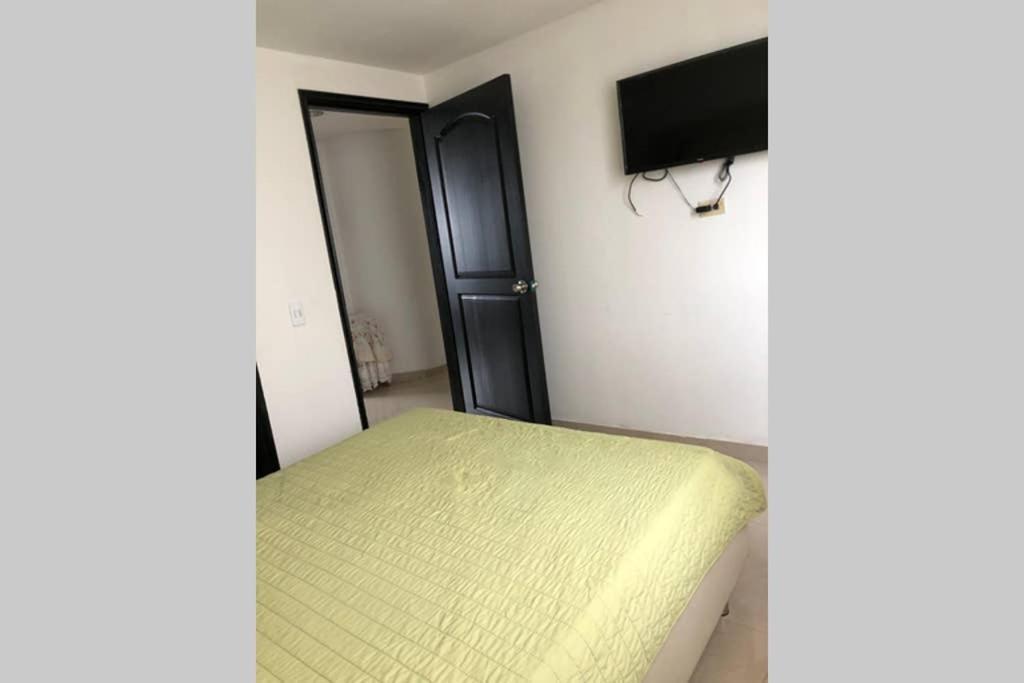Apartamento Amoblado Con Excelente Ubicacion Pereira Ngoại thất bức ảnh