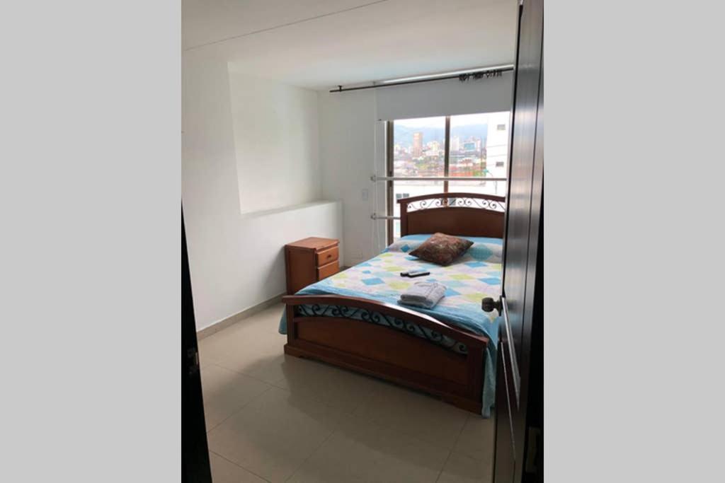 Apartamento Amoblado Con Excelente Ubicacion Pereira Ngoại thất bức ảnh